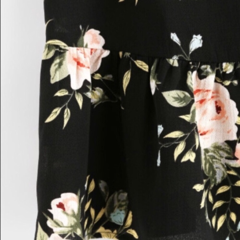 NWT Black Floral Peplum Tank Top - Picture 4 of 4